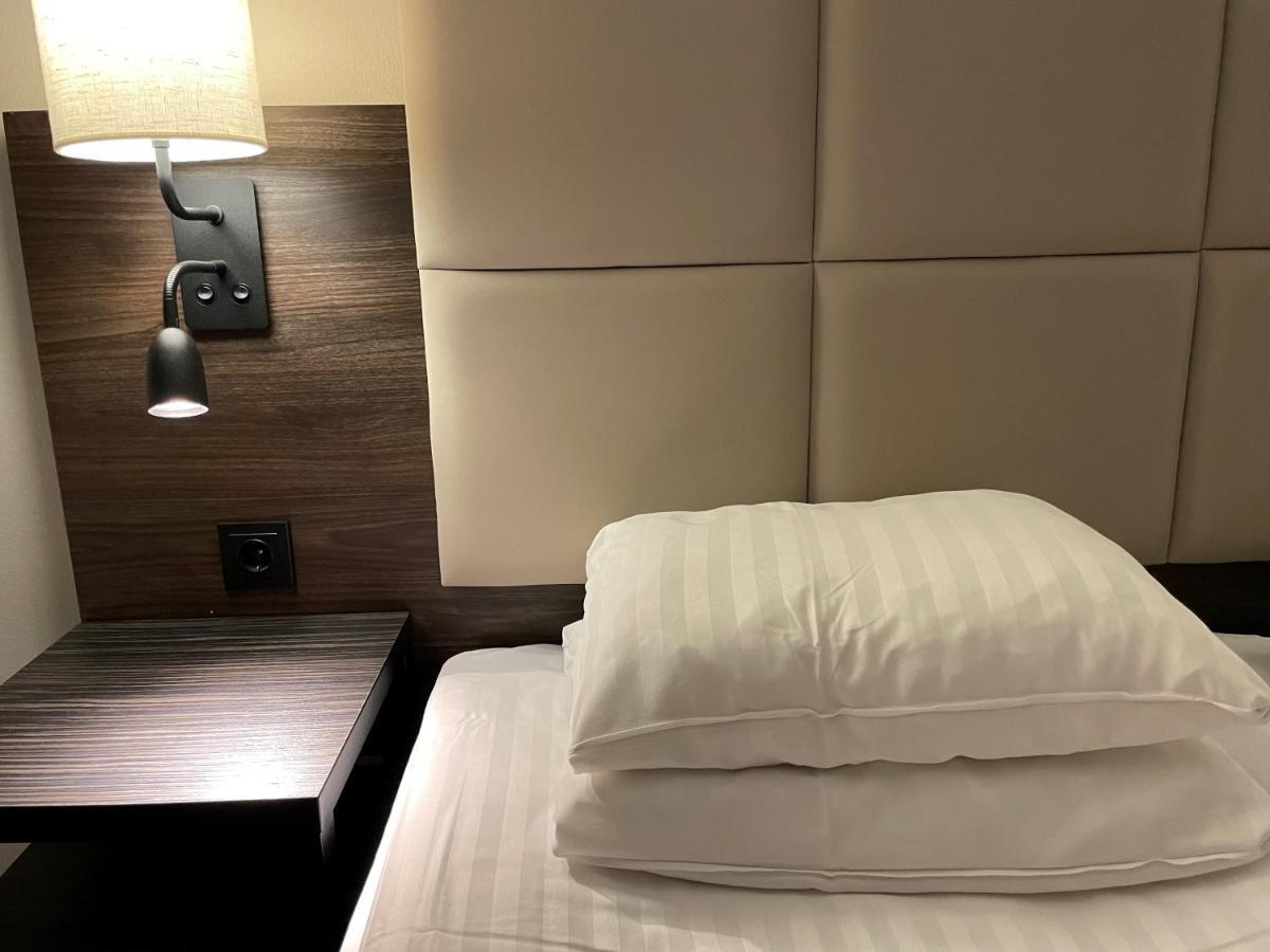Hotel N Hostel Malmoe City ภายนอก รูปภาพ